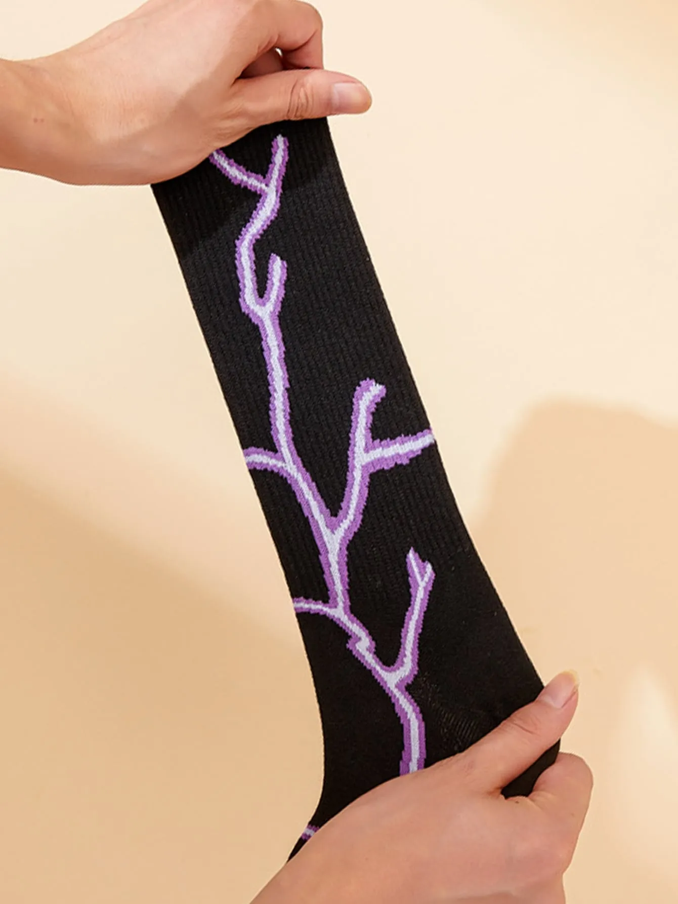 2pairs Lightning Pattern Crew Socks Silly Socks for Women Funky Socks Funny