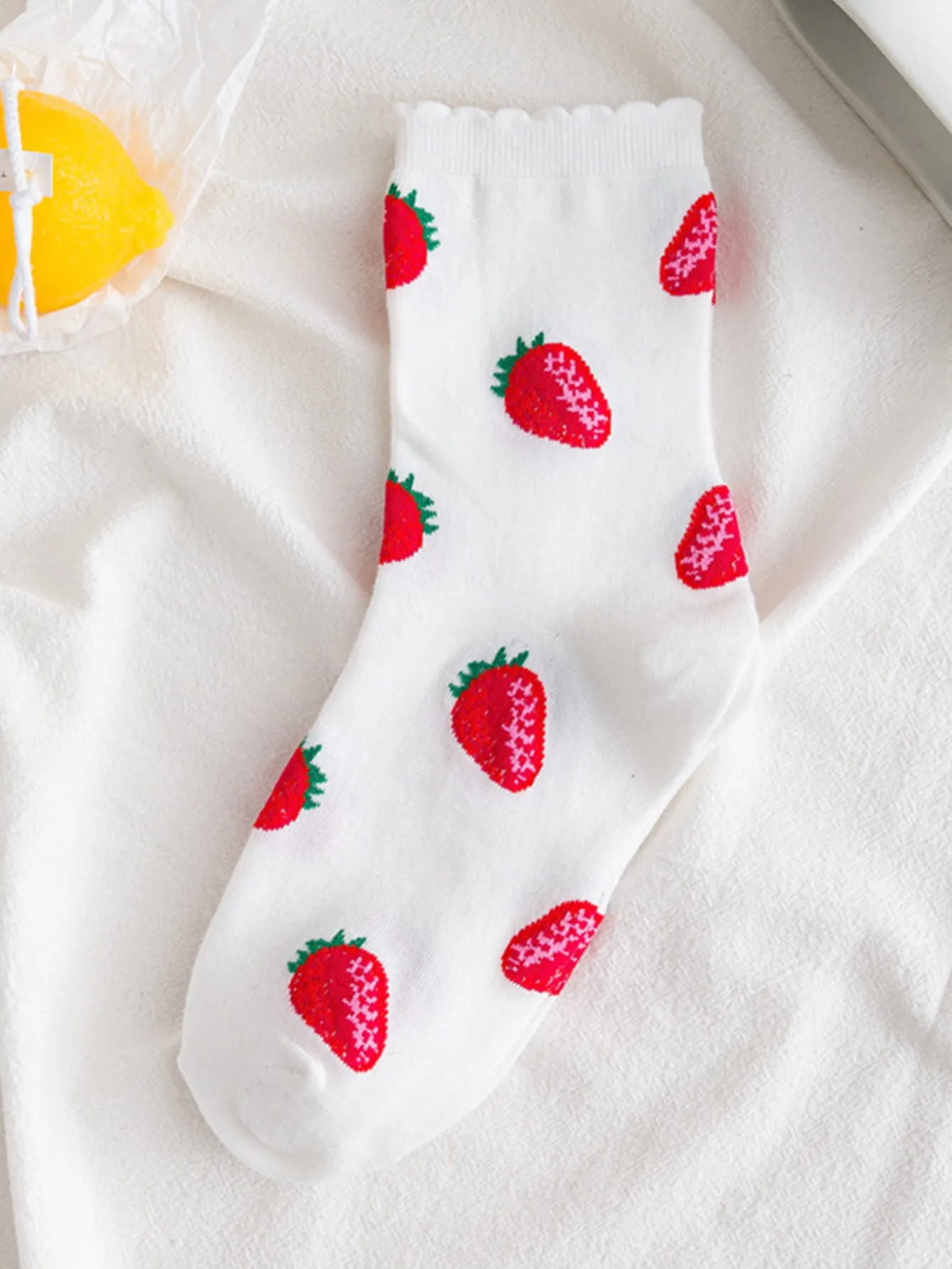 2pairs Red Strawberry Crew Socks for Women Cute Socks Novelty Socks Fun Socks