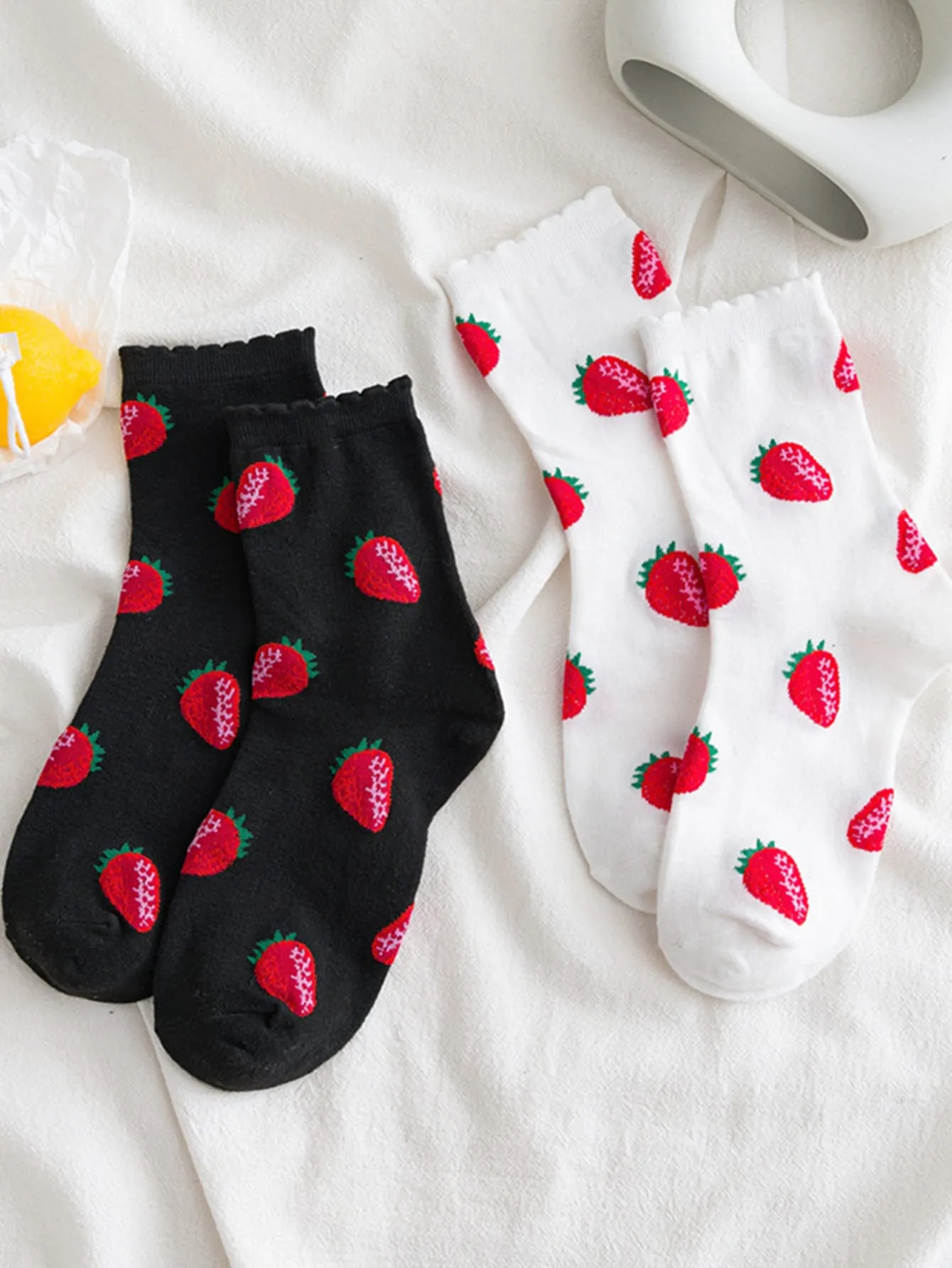 2pairs Red Strawberry Crew Socks for Women Cute Socks Novelty Socks Fun Socks