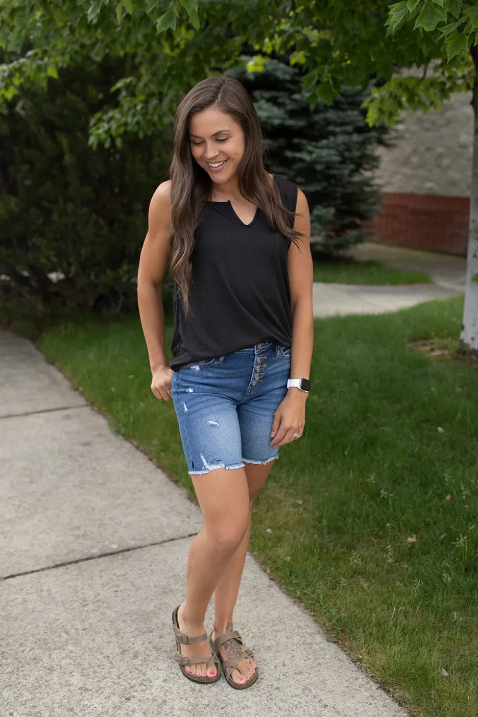 Black Ribbed Notched Neck Tank (SM-3X)