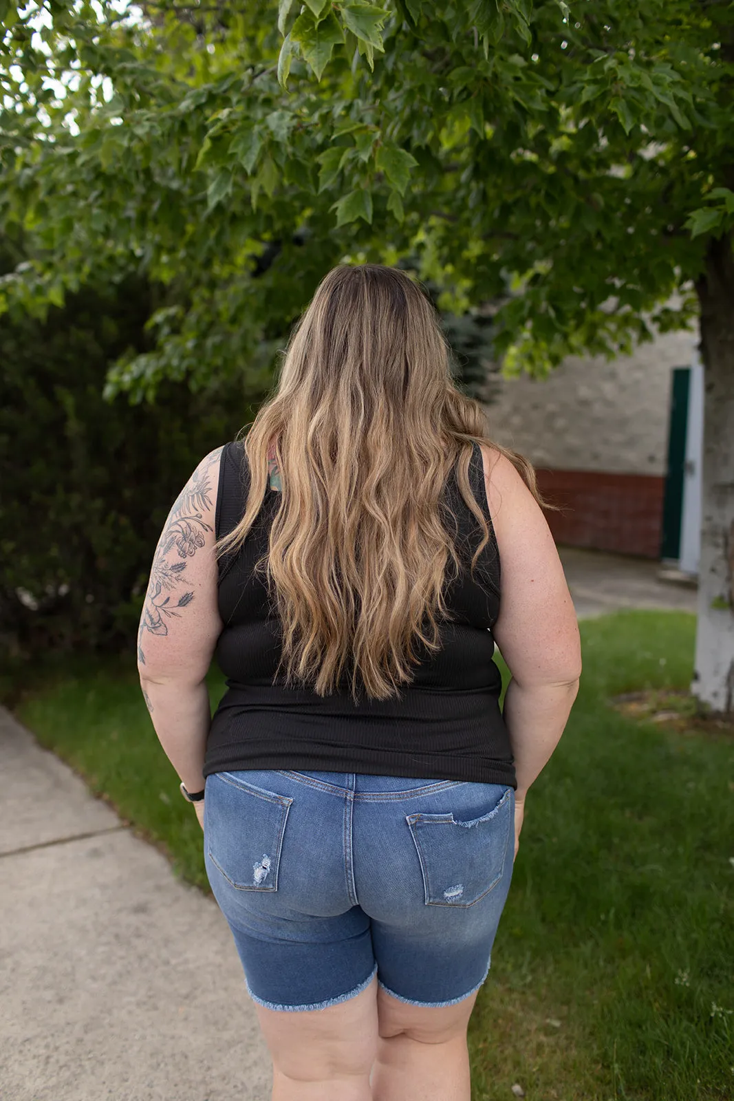 Black Ribbed Notched Neck Tank (SM-3X)