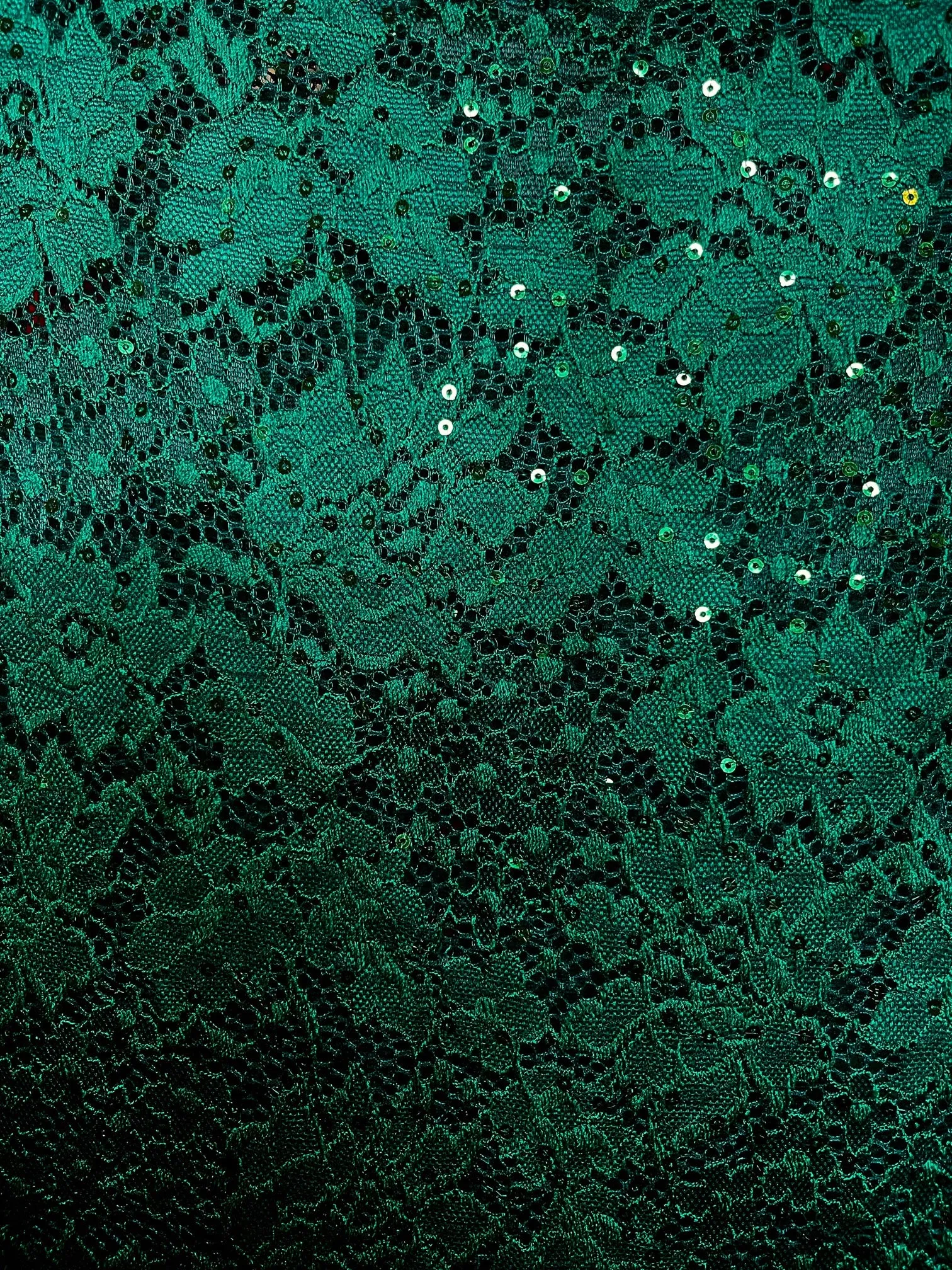 LACE EMERALD MAXI DRESS