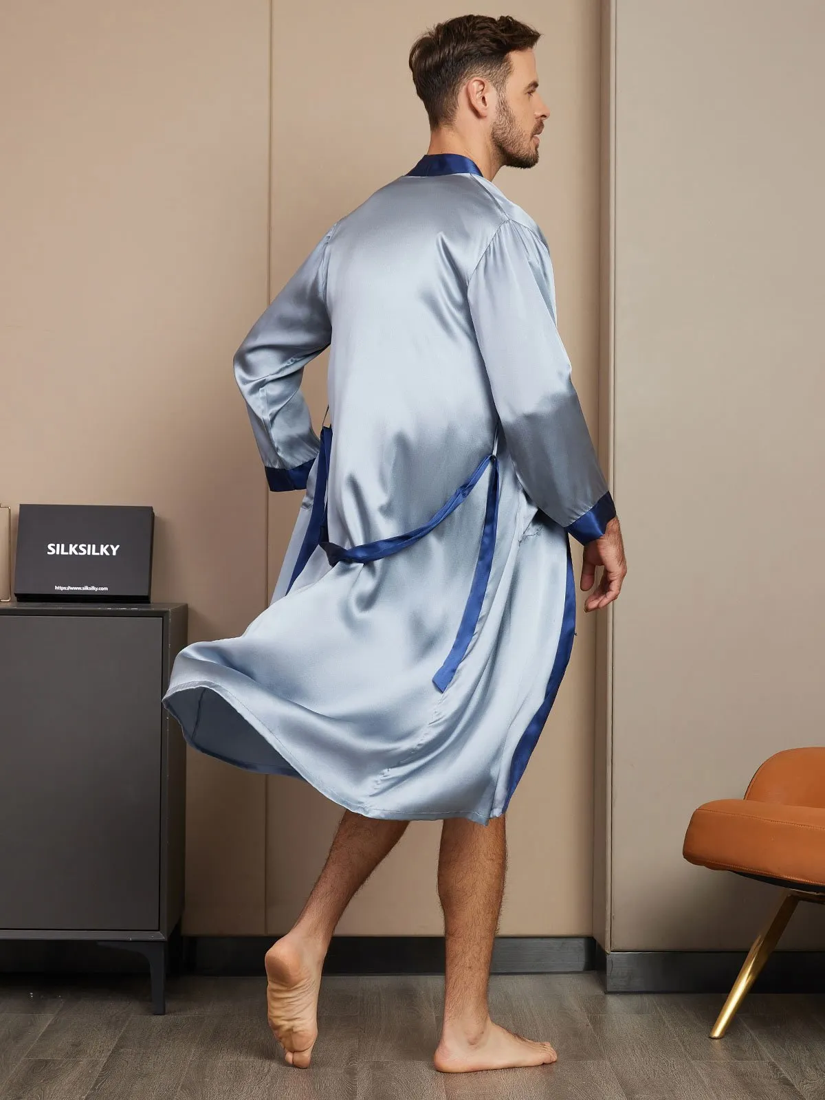 Pure Silk Classic Long Sleeve Mens Dressing Gown