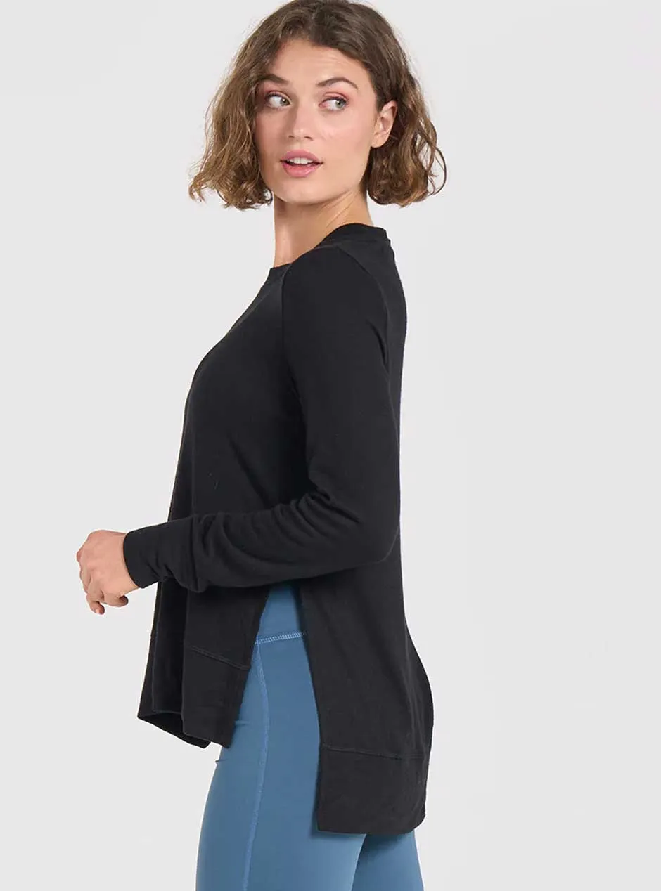 Thrive Société Women's Daily Side Slit Pullover - Black
