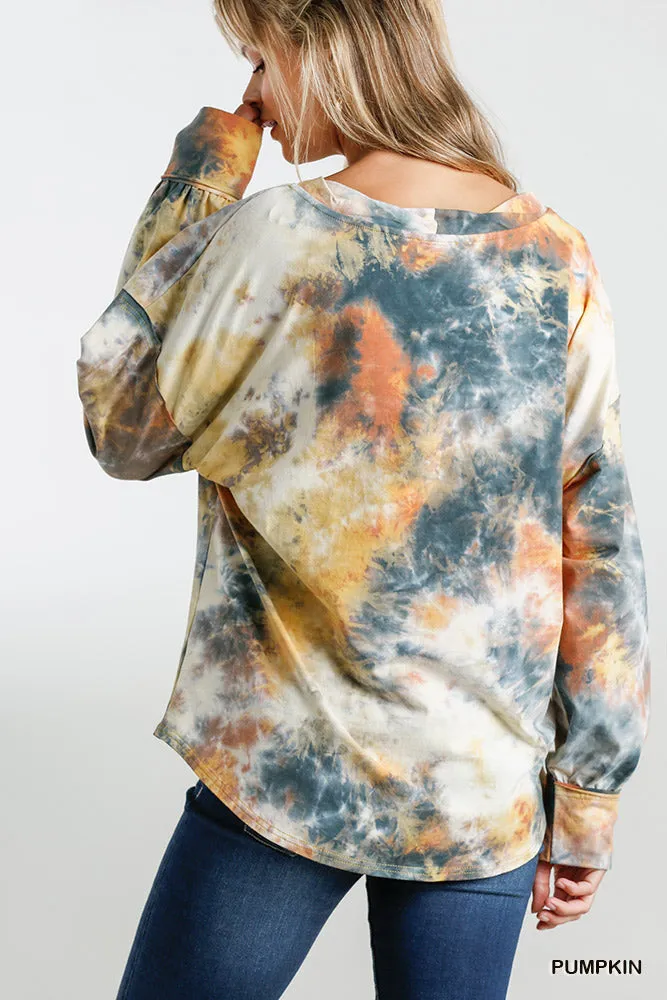 Tie Dye Twisted Collar Top, Pumpkin