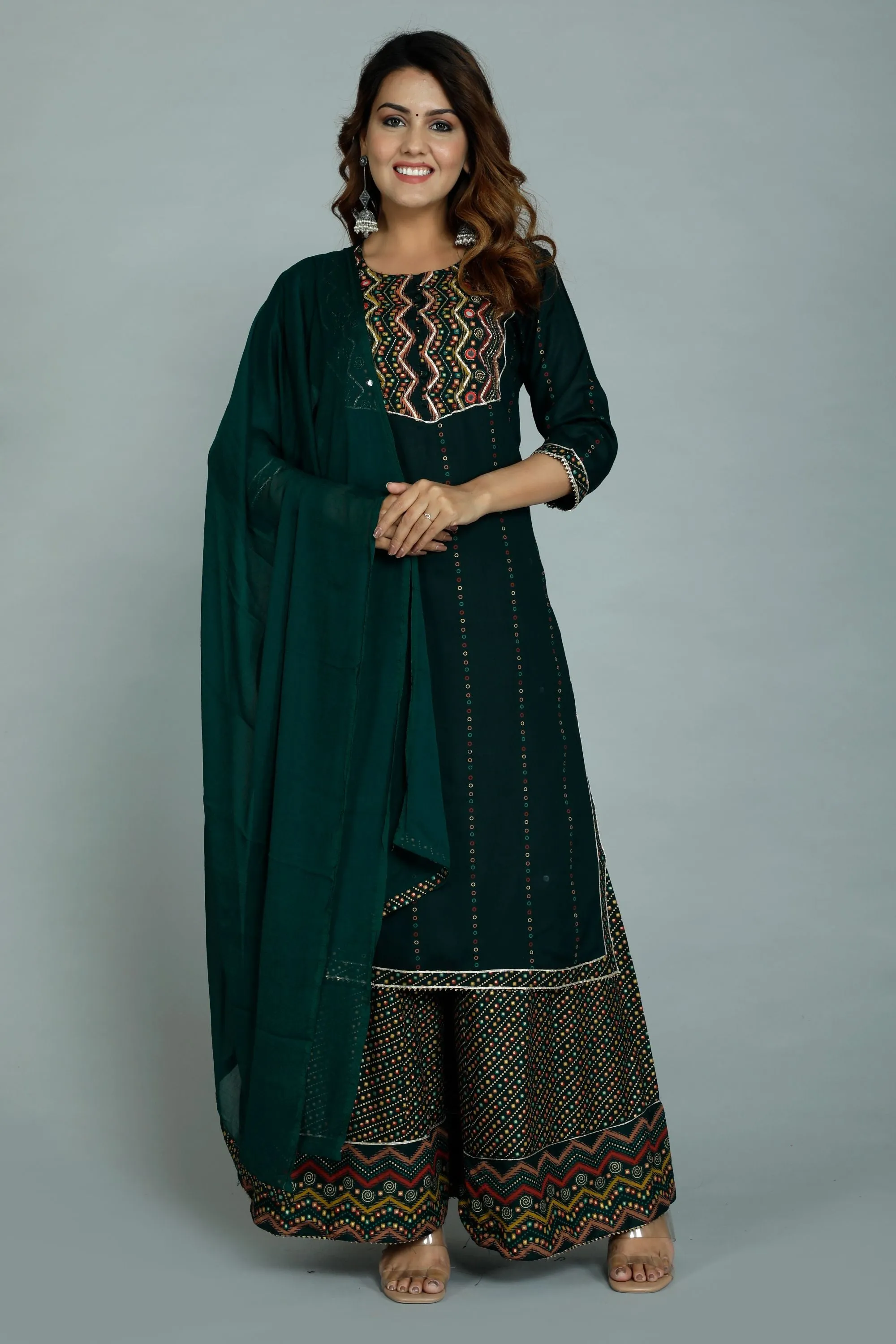 Women'S Attractive And Stylish Rayon A Line Kurta With Divider And Dupatta
