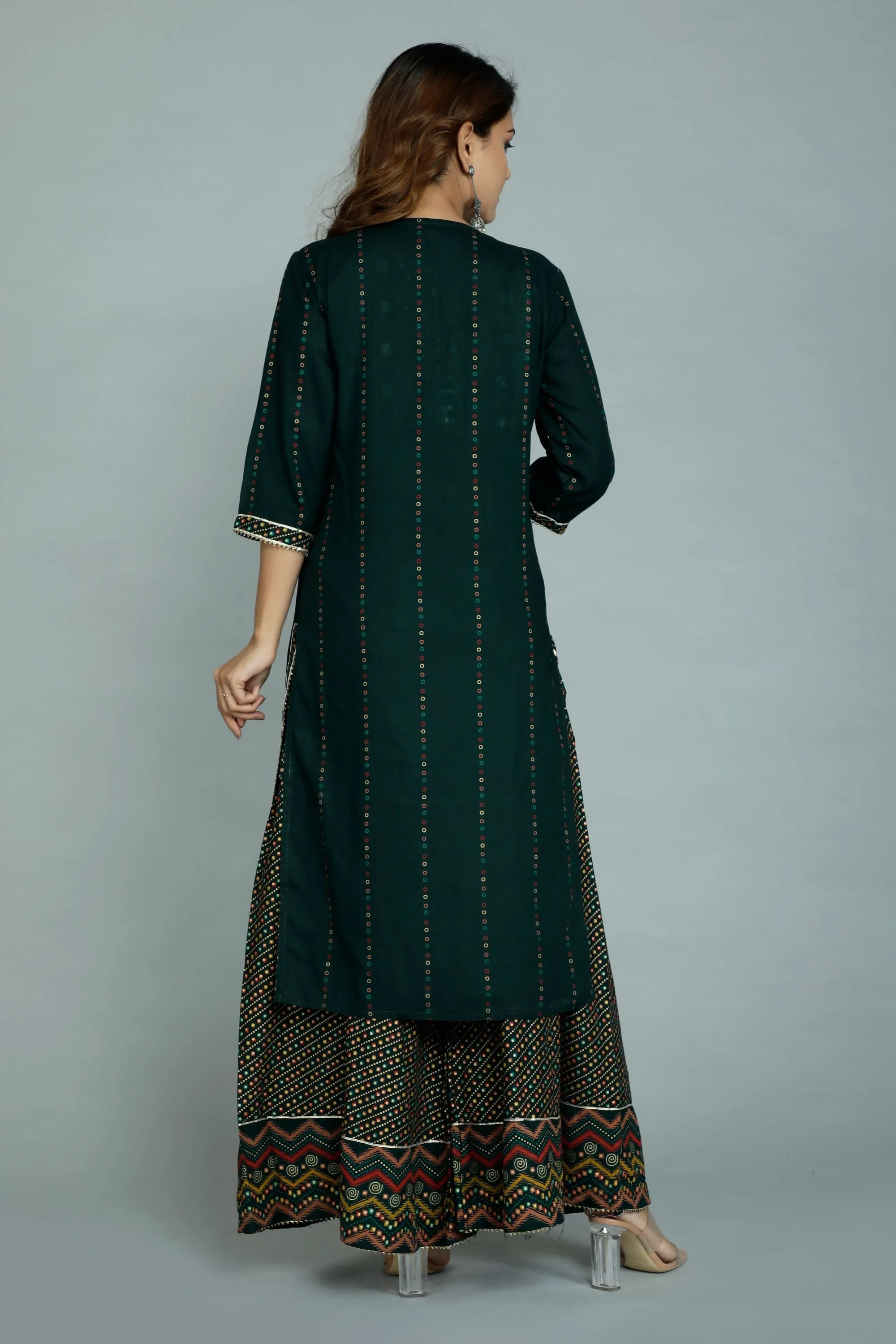 Women'S Attractive And Stylish Rayon A Line Kurta With Divider And Dupatta