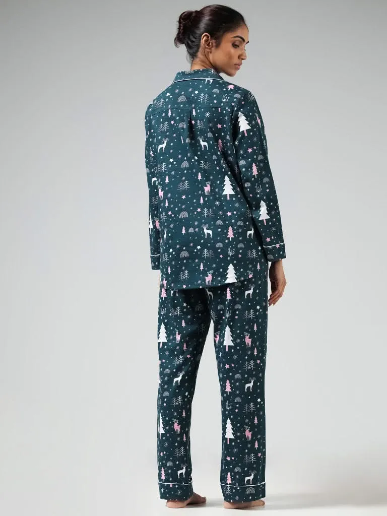 Wunderlove Green Reindeer Printed Cotton Shirt and Pyjama Set